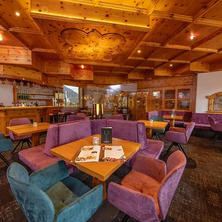 维多利亚酒店 酒店 4*